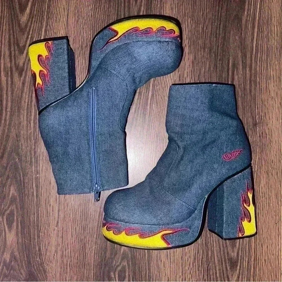 UNIF Rare Flame Denim Chunky Platform Block/Ankle Boots Size 9 - Picture 3 of 7